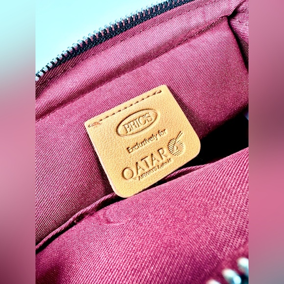 Bric's Black Toiletry Bag with brown Leather Accents - Picture 5 of 9